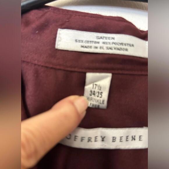 Geoffrey Beene classic button down shirt - Picture 3 of 3